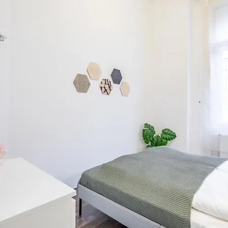 Fresh Cosy Style - Location * Budapest